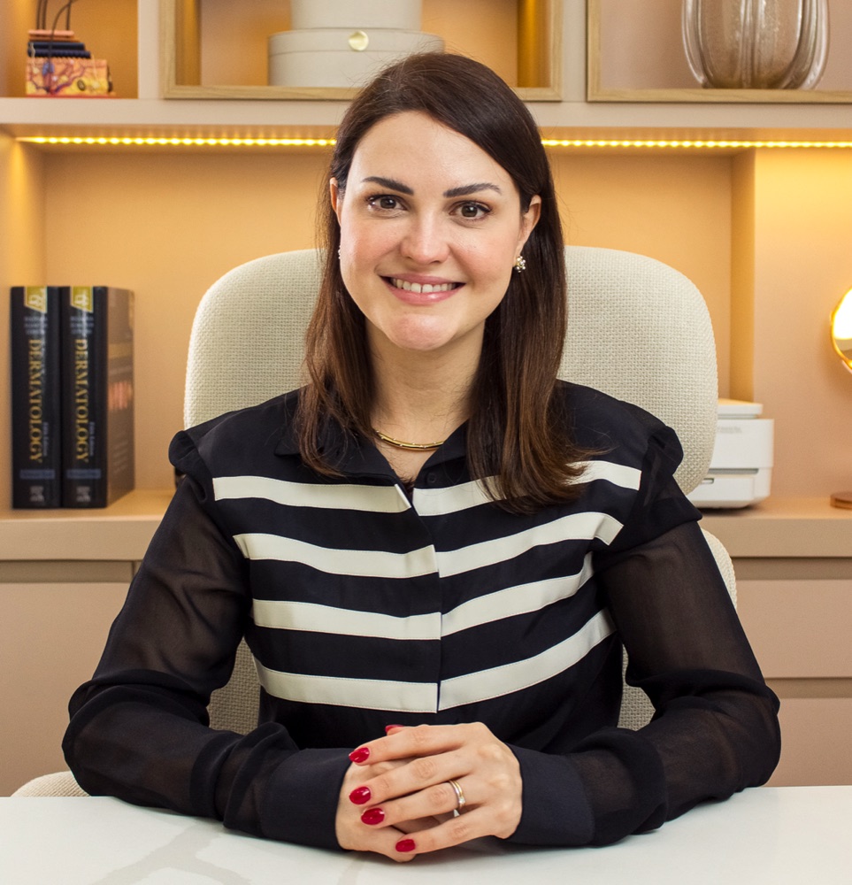 Dra. Elisa Coelho
