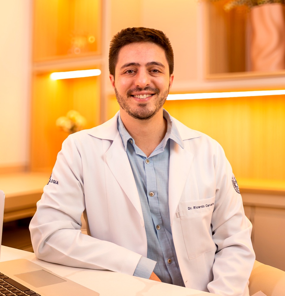 Dr. Ricardo Carvalho